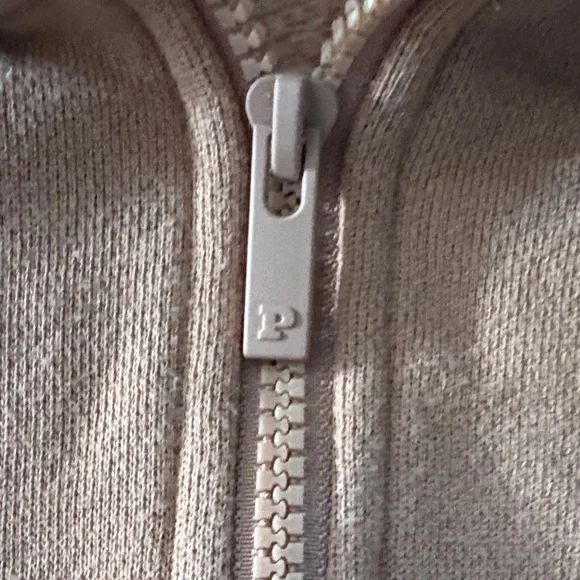 PINK Victoria's Secret Beige/Tan half zip up sweatshirt (worn once) size XXL - Picture 7 of 7